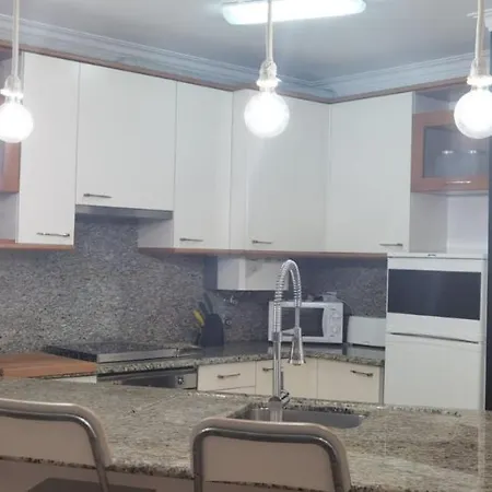 Apartment Ericeira アパート *